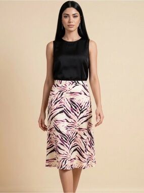 Kendall & Kylie Skirt Size (M) NWT